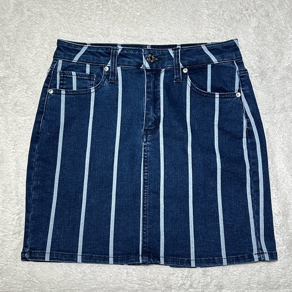 Guess Navy and Light Blue Striped Pencil Skirt